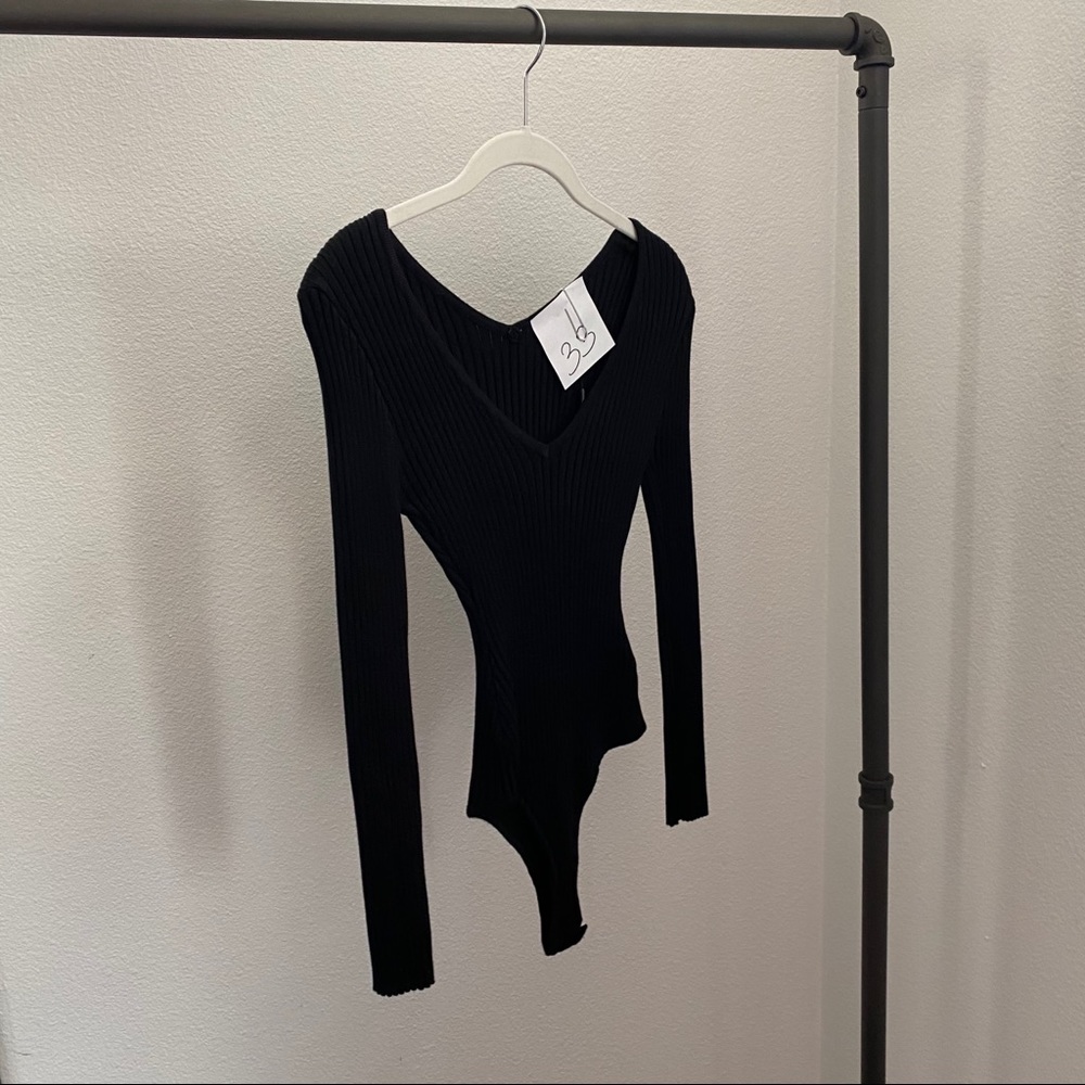 #33 - Picture 2 of 2